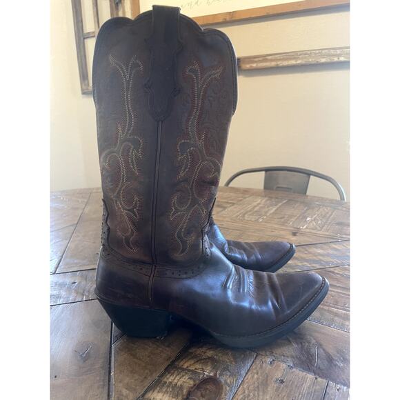 Women's Justin Pointed Toe Brown Boots Size 8B - Picture 1 of 10